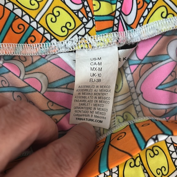 ✨HP✨ Trina Turk Beach Pants, Swimsuit Coverup size M - Picture 4 of 11